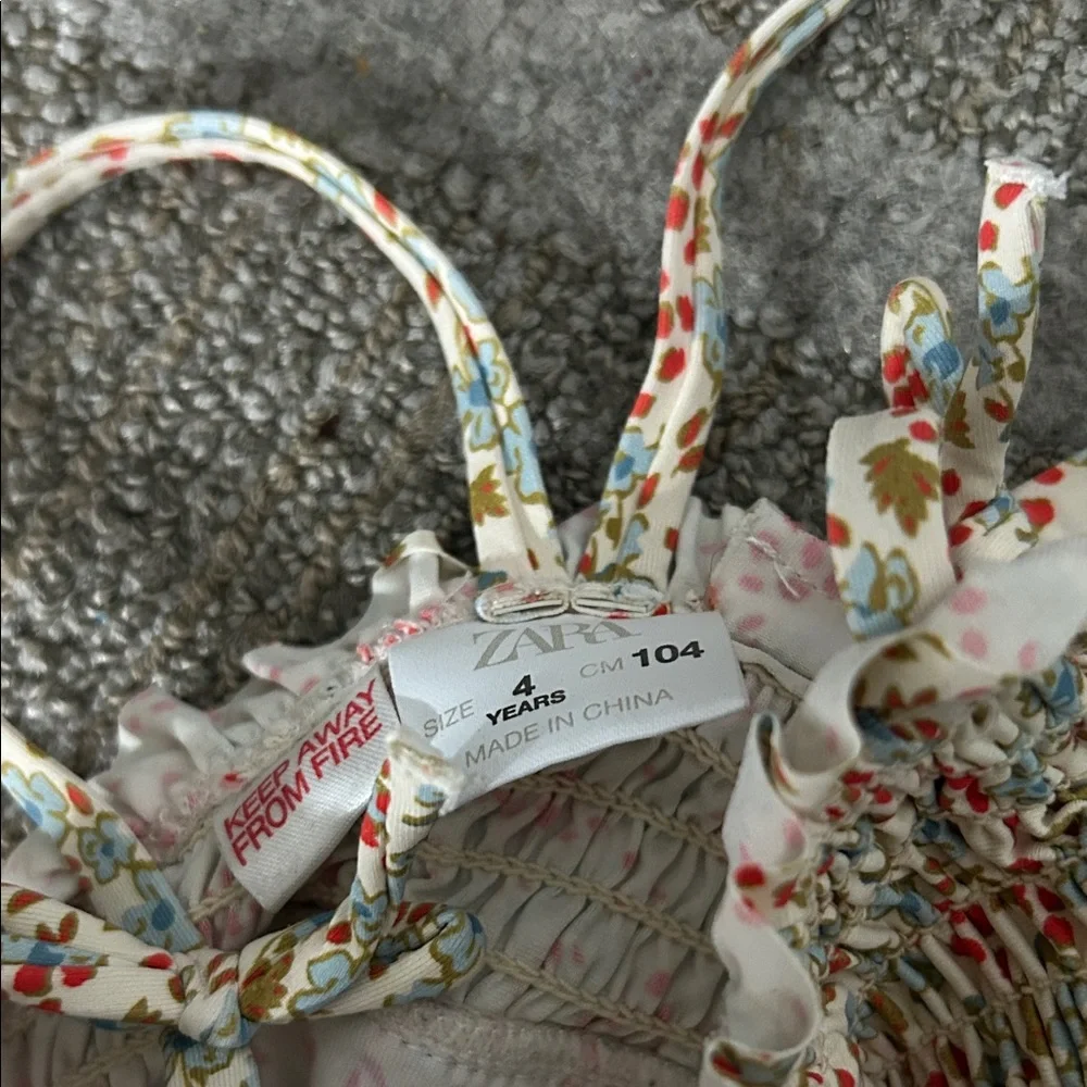 Zara girls size 4 Floral Print Swimsuit - Picture 2 of 2